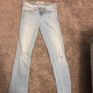5L Hollister Jeans